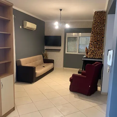 Chris House Apartment Kalamata Exterior photo